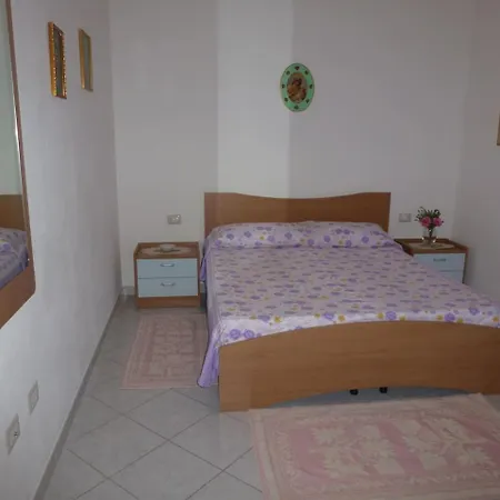 Emma Apartment *
